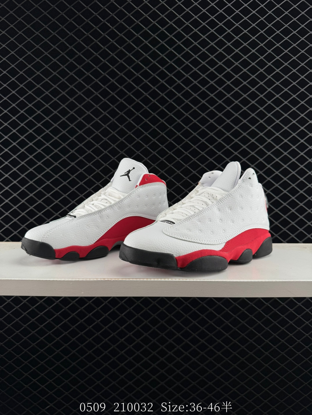 Air Jordan 13 Retro “Lucky Green”